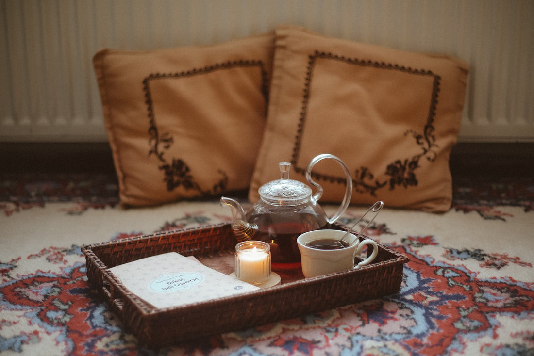 Candle and Artisanal Teas: Elevating Your Sip-and-Light Experience